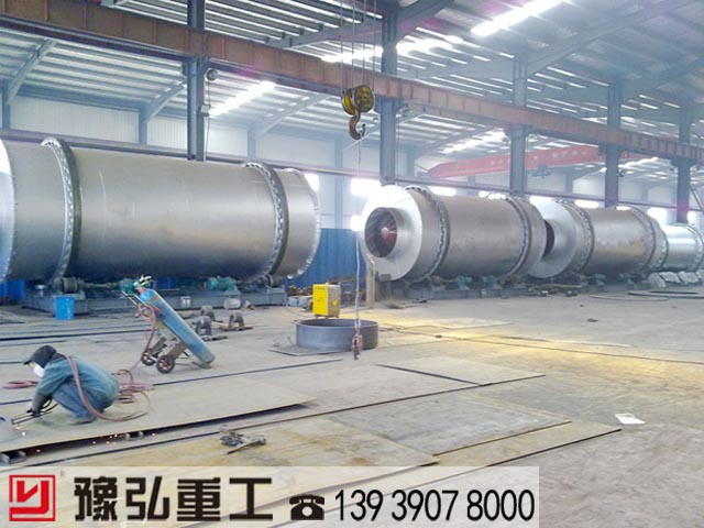 酒糟烘干機(jī)設(shè)備車間展示 酒糟烘干機(jī)設(shè)備車間展示