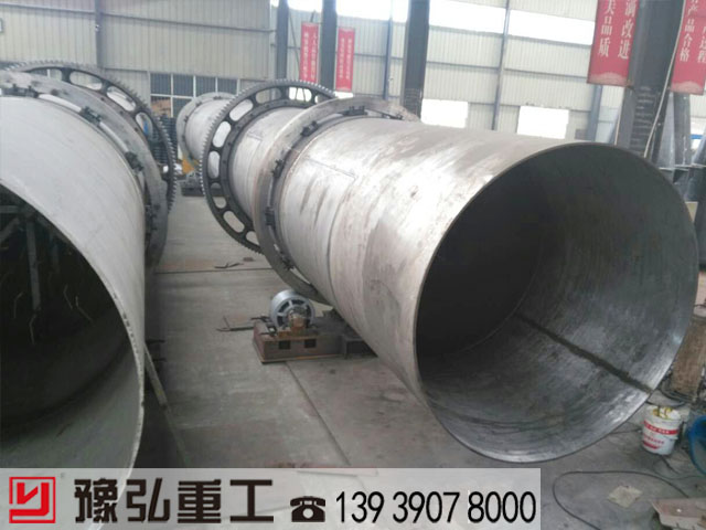 雞糞烘干機(jī)設(shè)備滾筒結(jié)構(gòu) 雞糞烘干機(jī)設(shè)備滾筒結(jié)構(gòu)
